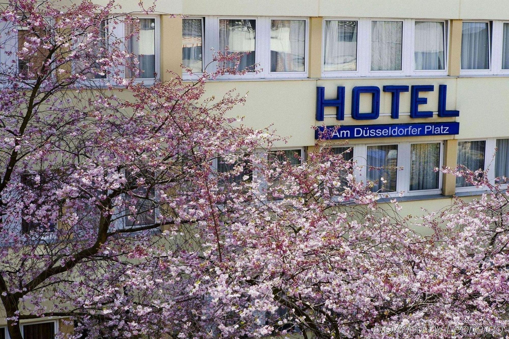 Hotel Am Duesseldorfer Platz Ratingen Kültér fotó