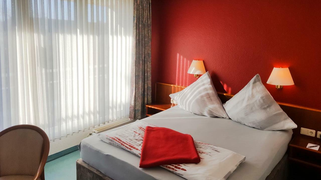 Hotel Am Duesseldorfer Platz Ratingen Kültér fotó
